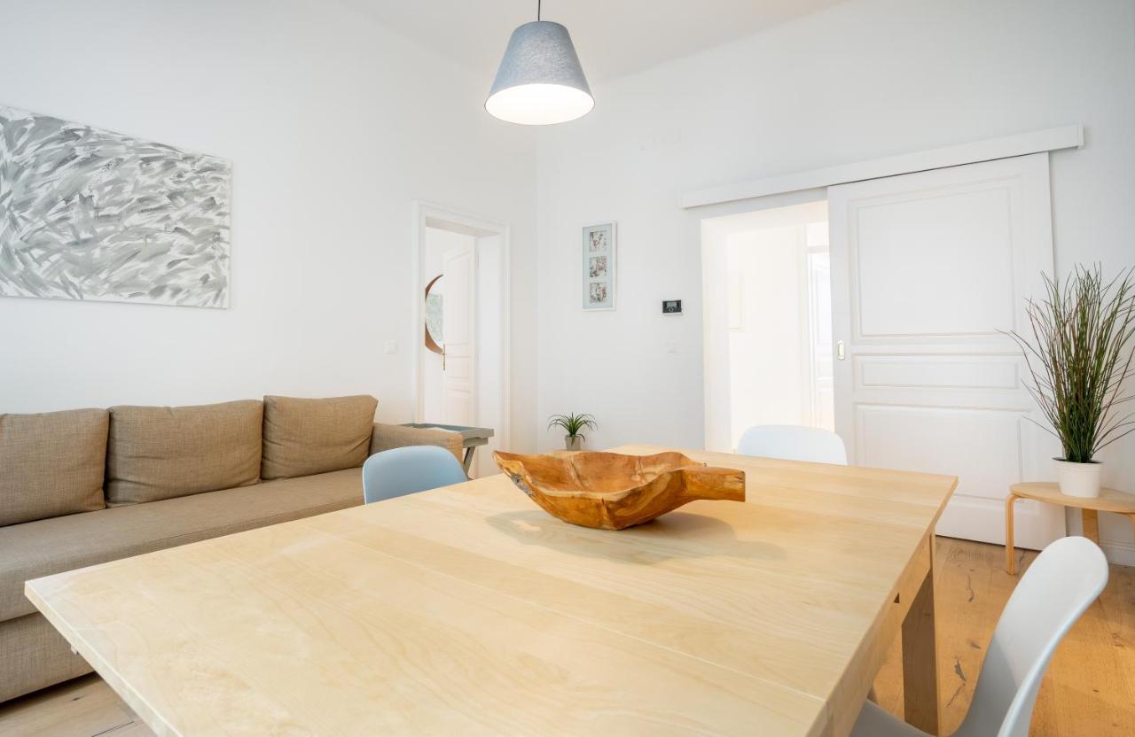 Cottageviertel - Stilvolles Apartment In Parknahe Wiedeń Zewnętrze zdjęcie